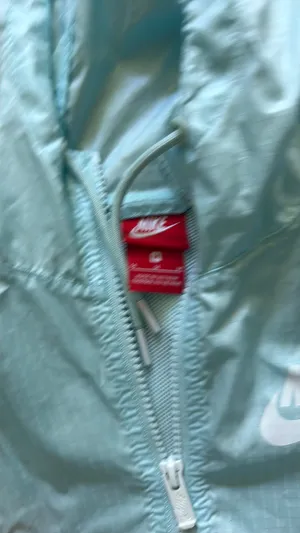 Nike Windbreaker Jacket thumbnail 3