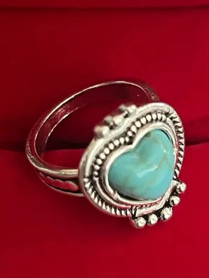 Boho/Vintage Design Stainless Steel Silver Heart Faux Turquoise Ring Size 7 NWT thumbnail 3