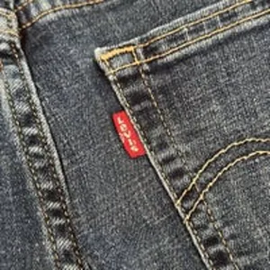 Levi's Women’s Mid Rise Boyfriend Denim Medium Wash Jeans‎ Size 31 thumbnail 12