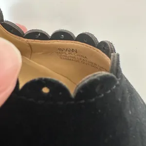 Talbots Black Suede Scalloped‎ Wedge Heel Pumps Shoes Women's Size 6.5 thumbnail 8