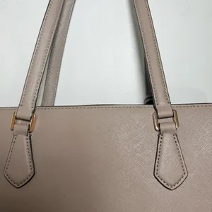 Tory Burch Gray Leather Tote Bag EUC thumbnail 7
