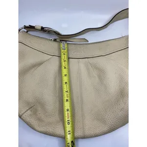 COACH Women's Large Tan Leather Shoulder Bag thumbnail 4