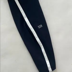 Splits59 Amber Airweight High Waist 7/8 Legging in Indigo Blue White L $128 thumbnail 6