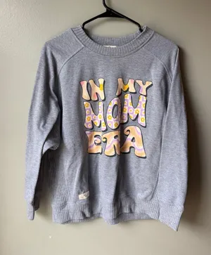 Simply Southern In My Mom Era Graphic Sweatshirt Gray Crewneck Small thumbnail 1