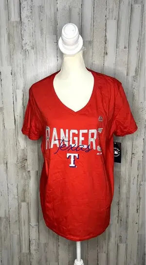 NWT‎ Texas Rangers Women's V-Neck T-Shirt Red Size 2XL Short Sleeve Casual thumbnail 1