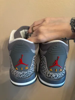 Air Jordan 3 Retro GS 'Cool Grey' 2021 thumbnail 4