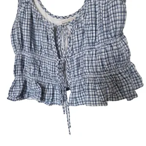 Abercrombie & Fitch Linen Blend Ruffle Cropped Ruched Tie Front Tank Top Medium thumbnail 4