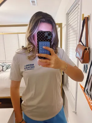 Graphic Tee Tan Size M thumbnail 1