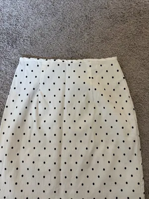 Classic White Polka Dot Pencil Skirt / J25 thumbnail 2