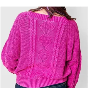 POL Medium Hot Pink Cable Knit V-Neck Sweater – Flamingo Vintage Washed Look thumbnail 6