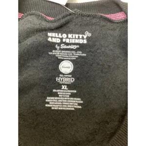 Sanrio Hello Kitty and Friends Halloween Glow in the Dark‎ Sweatshirt XL Black thumbnail 3