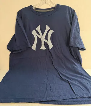 MLB New York Yankees Navy Blue Short Sleeve Tee with White Logo thumbnail 2