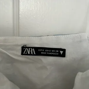 ZARA Blue and White Floral Mini Dress thumbnail 4