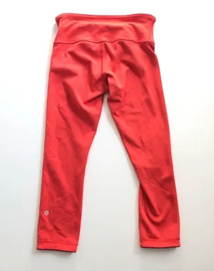 Lululemon Wunder Under Crop III *Reversible Cranberry / Alarming Sz 4 thumbnail 9