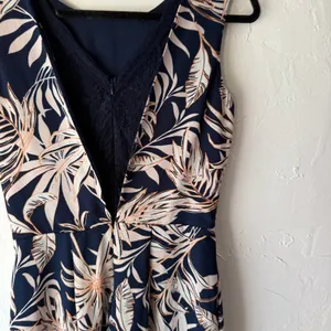 Vero Moda Tropical Romper Size S‎ Navy Palm Print Blue Lace Back Coastal Chic thumbnail 6