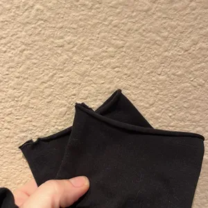 Aritzia TNA Black Cropped Leggings Size XS thumbnail 8