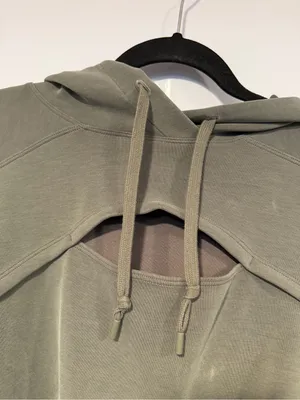 Lululemon Softstreme Keyhole Olive Green Hooded Cutout‎ Sweatshirt thumbnail 3