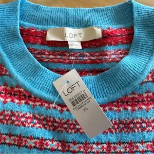 NWT Loft‎ Women’s Crewneck Vibrant Knit Sweater Blue Red XS thumbnail 8