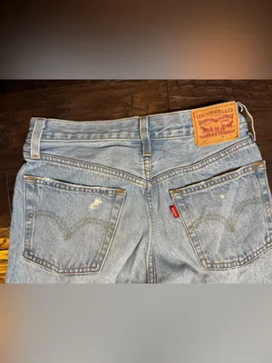 Levi’s 501 Straight Leg Distressed Light Wash Jeans High Rise Button Fly W25 L26 thumbnail 5