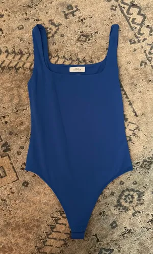Aritzia Babaton Contour Bodysuit Tank Blue thumbnail 1