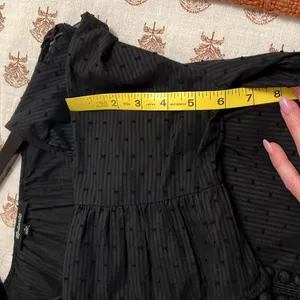 Madewell Peekaboo Pom-pom Top-Black thumbnail 9