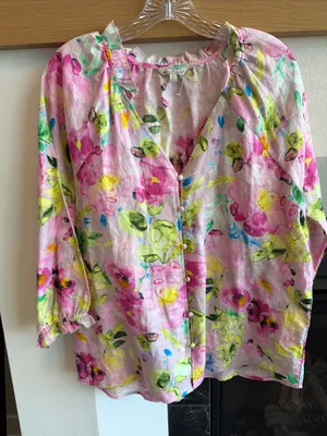 Hester & Orchard Linen Blend Floral Print Top thumbnail 2