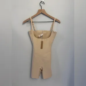 SKIMS Body Zoned Open Bust Mid Thigh Bodysuit Large Sand NWT thumbnail 3