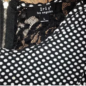 Black and White Polka Dot Bloues Size L thumbnail 4