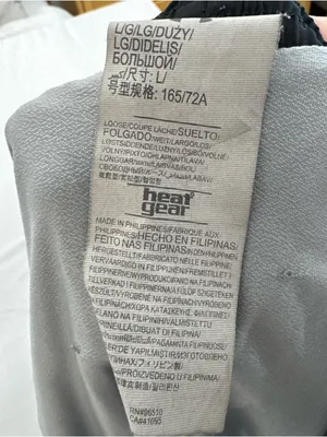 Under Armour pink and black loose‎ shorts Large thumbnail 7
