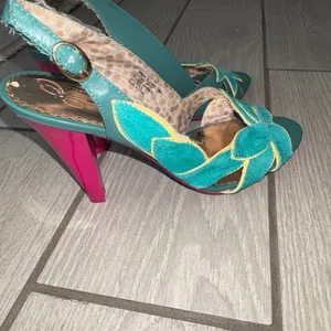 Poetic Licence Spring Blooms Basil Green Leaf Slingback Heels Size 10 thumbnail 5