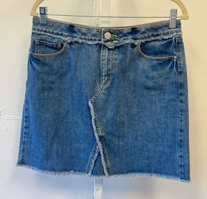 Loft Denim Mini Skirt Medium Wash Raw Frayed Hem 100% Cotton 465904 Size 12 thumbnail 1