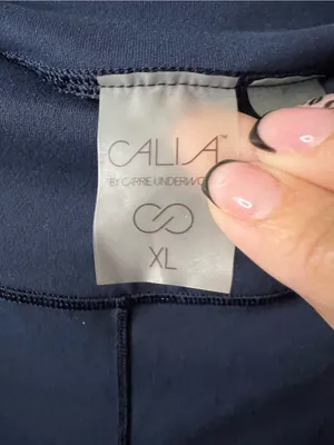 Calia Carrie Underwood Navy Blue Crop Capri Athletic Surplice Back Hem Leggings thumbnail 6