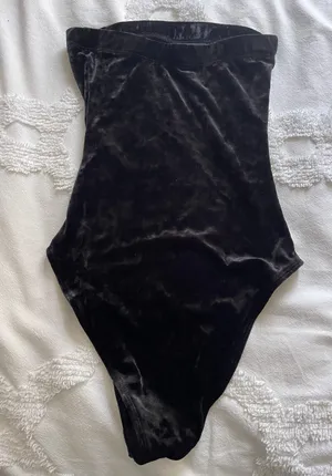 Urban Outfitters Black Velvet Bodysuit thumbnail 3