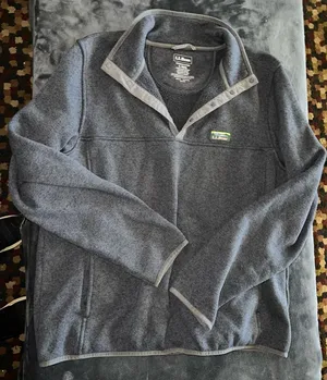 LL Bean Gray Mockneck Sweatshirt Size Large thumbnail 1