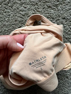 Athleta crop tank with built in bra thumbnail 3