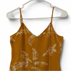 H&M Sleeveless Printed Bodysuit Size Medium thumbnail 1