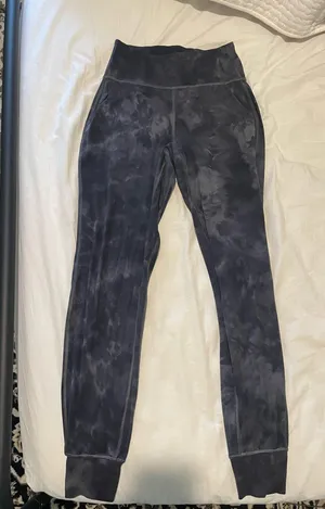Align High-Rise Lululemon Joggers Full-Length thumbnail 1