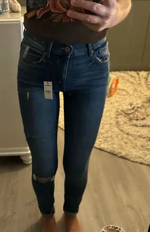 Express Skinny Jeans Mid-Rise thumbnail 1
