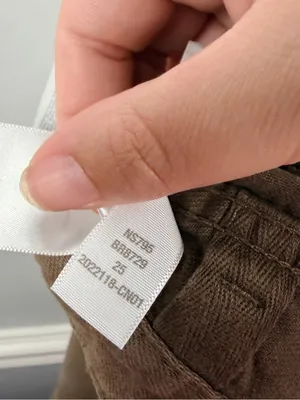 Madewell The Darted Barrel-Leg Jean in driftwood brown size 25 thumbnail 8
