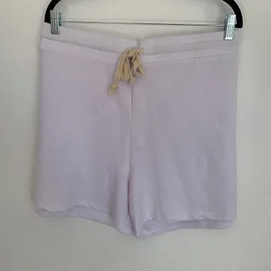 NWT Theo & Spence Lounge Pajama Shorts in White‎ thumbnail 2