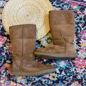 UGG Classic Tall Sheepskin Boot Chestnut Womens Size 7 thumbnail 5