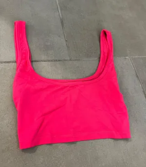 SheIn Pink Crop Top thumbnail 1