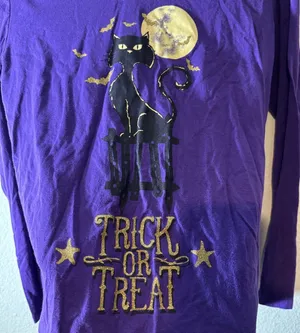 Celebrate Halloween Women's Size M Trick or Treat Black Cat Long Sleeve T-Shirt thumbnail 1