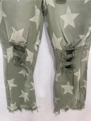 NWT Risen Jeans 5/27 Olive Star Print Distressed Crop Straight RDP5609 New with thumbnail 5