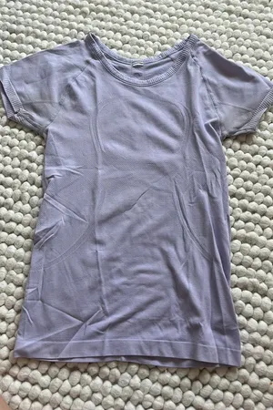 Lululemon Swiftly Tech Short Sleeve thumbnail 1