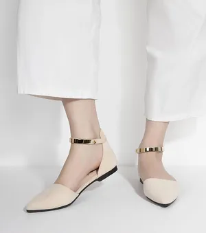 Pointed Toe Ankle thumbnail 1