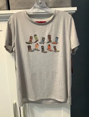 Love Scarlett Light Gray Short Sleeve Tee with Colorful Cowgirl Boots Motif NWT thumbnail 1