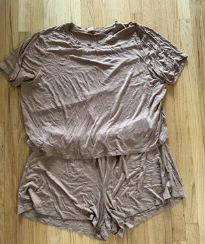 Nuuds Short Sleeve Short Matching Lounge Set Sz XXL thumbnail 1