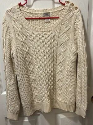 L L Bean Chunky Cable Knit Sweater Cream 3 Button Shoulder Cozycore Size Med. thumbnail 1
