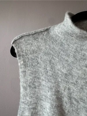 Wilfred Free Aritzia Gray Alpaca Wool Blend Belted Fei Fei Fringe Vest Large thumbnail 8